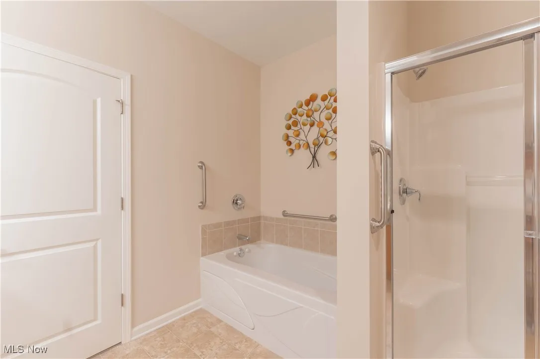 38156 Cross Creek Drive, Willoughby, Ohio 44094,MLS Now Listing ID