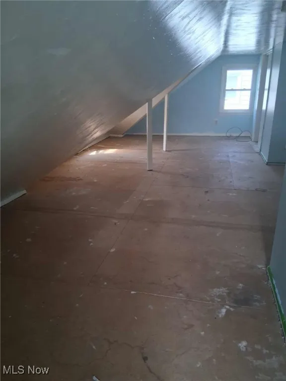 Additional living space with vaulted ceiling