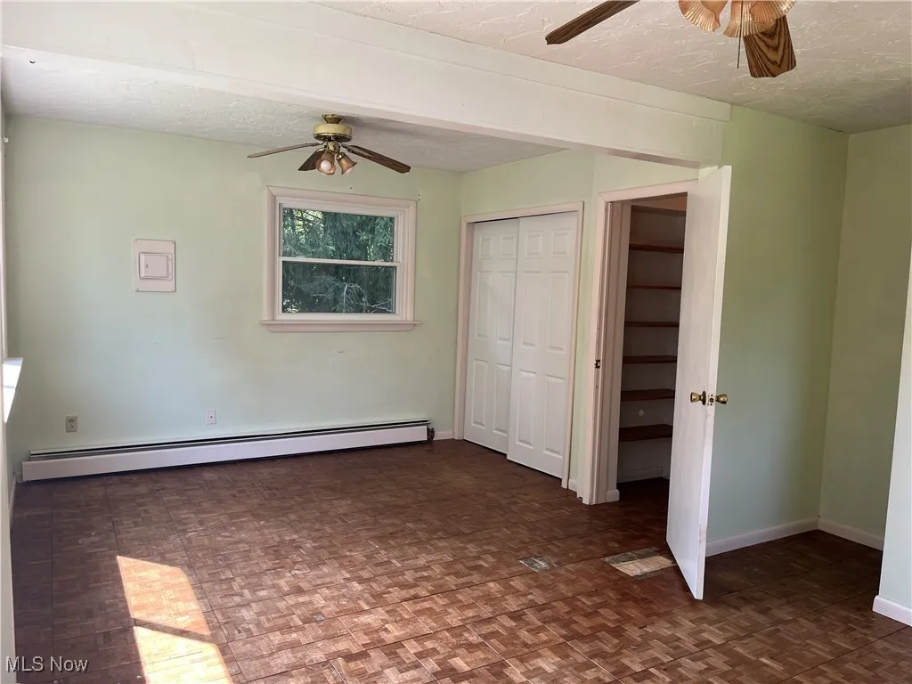 Large bdrm. upstairs in in-law suite.