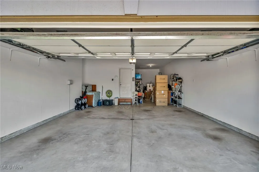 3 Car Garage