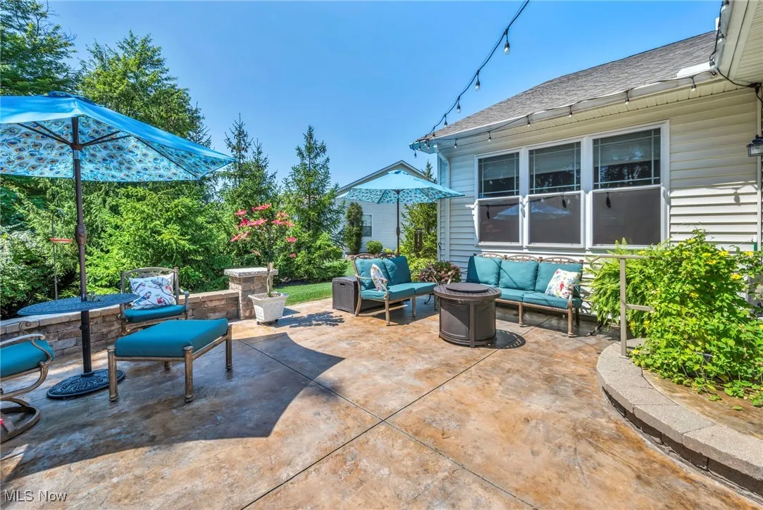 View of patio featuring an outdoor hangout area