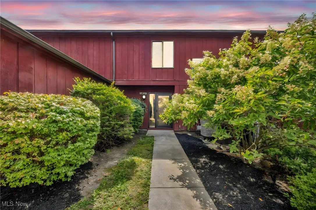 7340 Creekwood Drive, North Royalton, Ohio 44133,MLS Now Listing ID