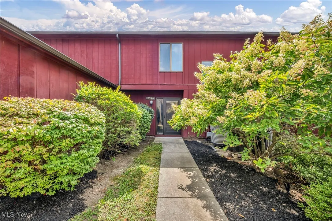7340 Creekwood Drive, North Royalton, Ohio 44133,MLS Now Listing ID