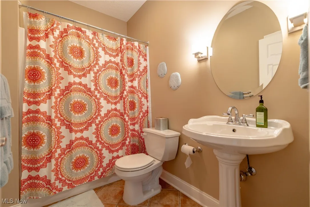2984 Villa Glen Circle, Canton, Ohio 44708,MLS Now Listing ID