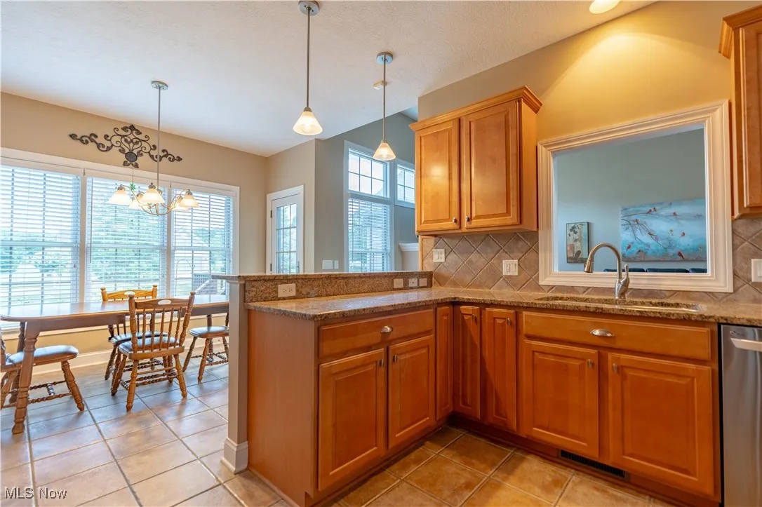 2984 Villa Glen Circle, Canton, Ohio 44708,MLS Now Listing ID