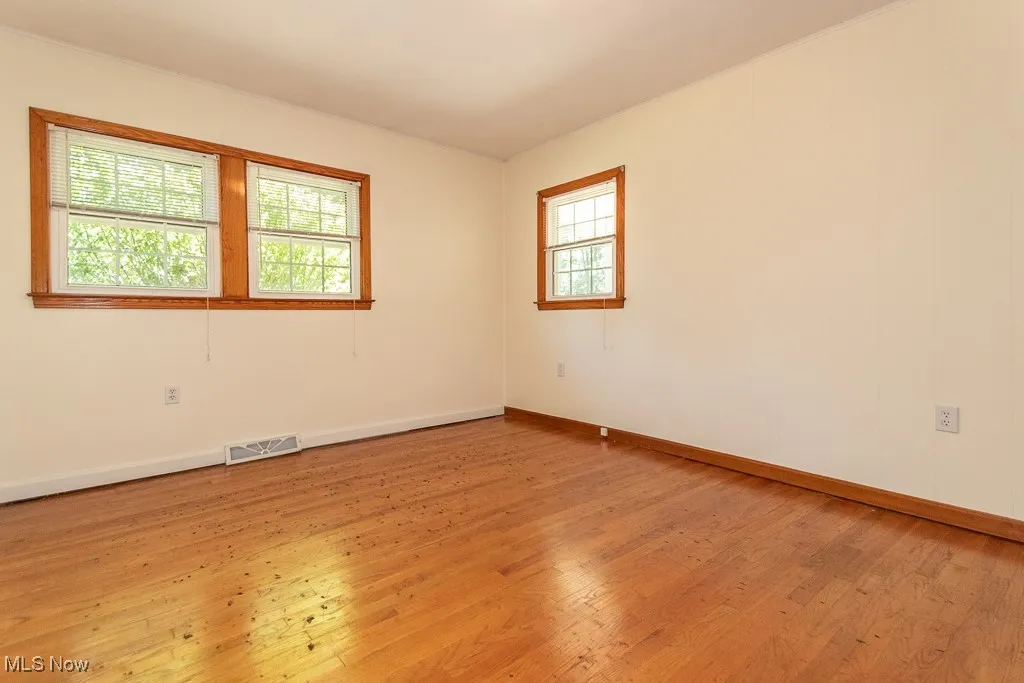 3 nice size bedrooms