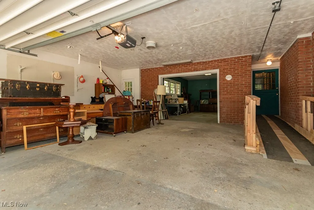 Large 2 car garage with tandem large back