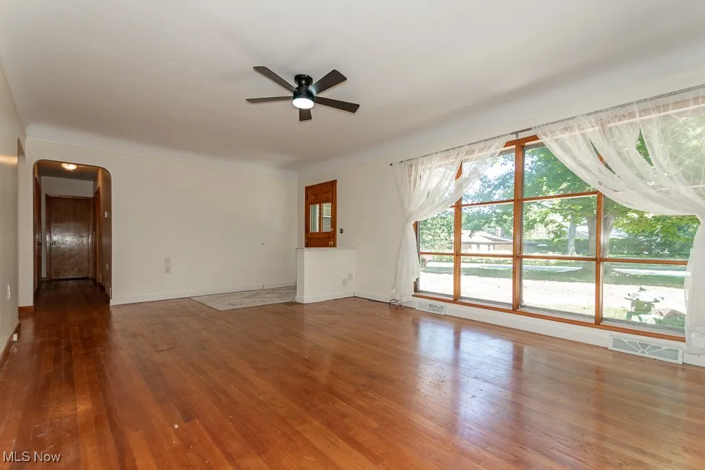 Large floor to ceiling living room window