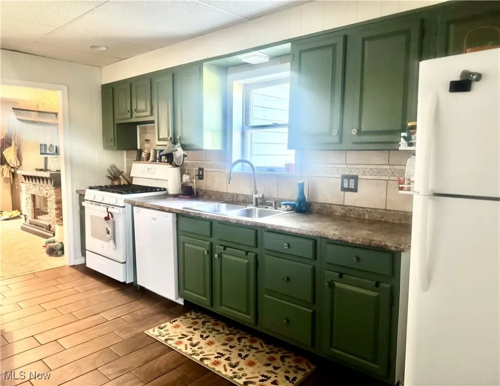 28 Spring Street, Hubbard, Ohio 44425,MLS Now Listing ID