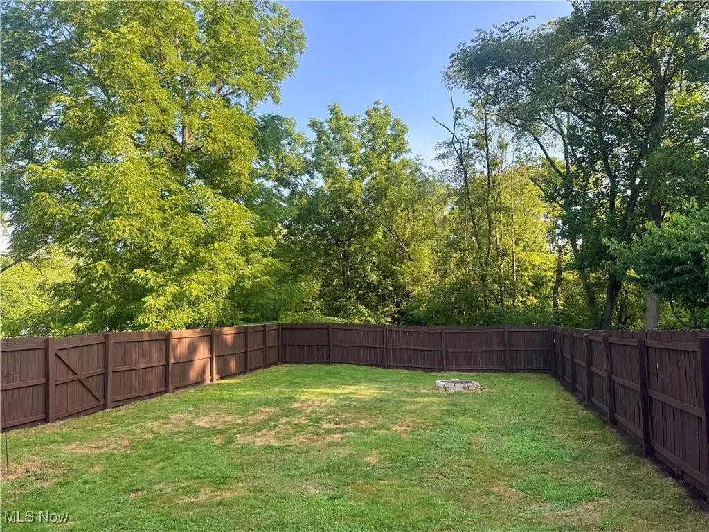 28 Spring Street, Hubbard, Ohio 44425,MLS Now Listing ID