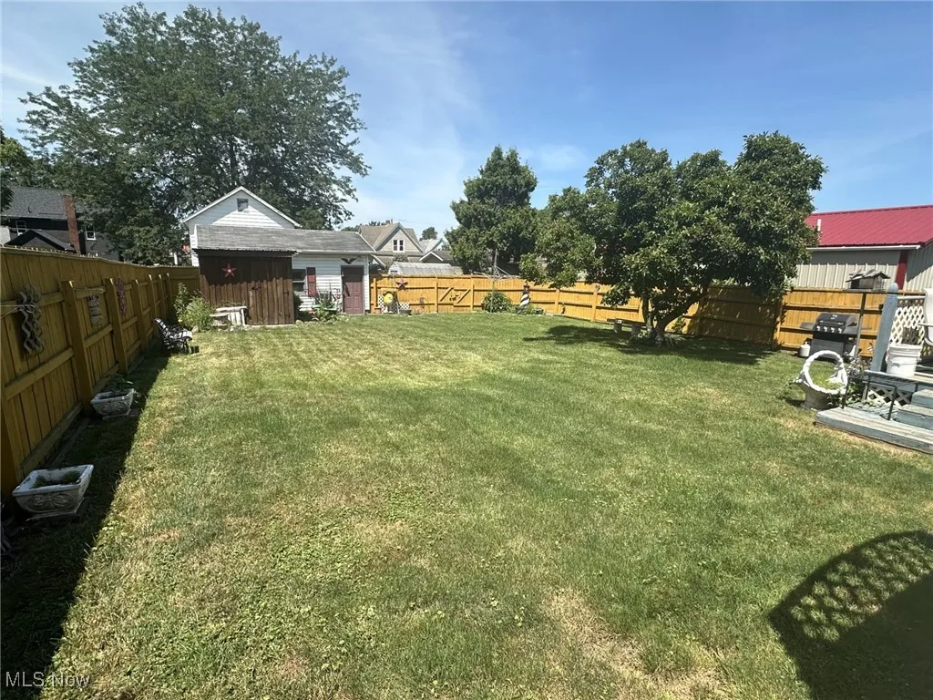 325 S Vine Street, Orrville, Ohio 44667,MLS Now Listing ID