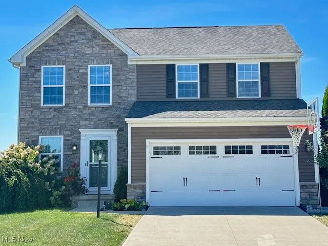 Welcome to the Reserve at Winfield!