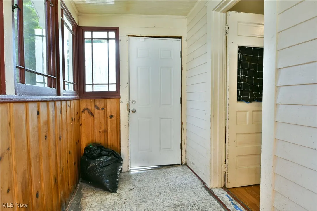 347 E Ravenwood Avenue, Youngstown, Ohio 44507,MLS Now Listing ID