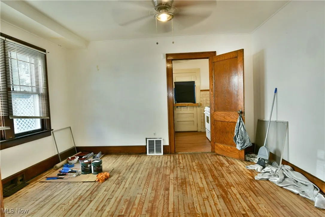 347 E Ravenwood Avenue, Youngstown, Ohio 44507,MLS Now Listing ID