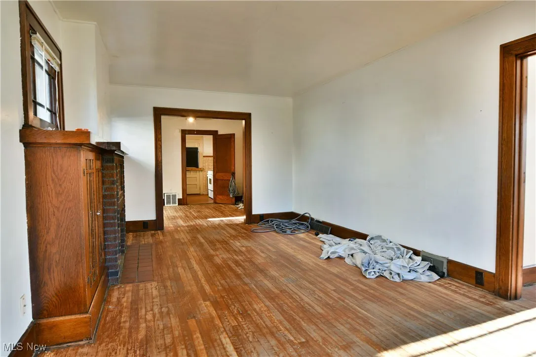 347 E Ravenwood Avenue, Youngstown, Ohio 44507,MLS Now Listing ID