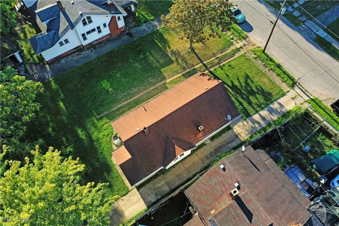 347 E Ravenwood Avenue, Youngstown, Ohio 44507,MLS Now Listing ID