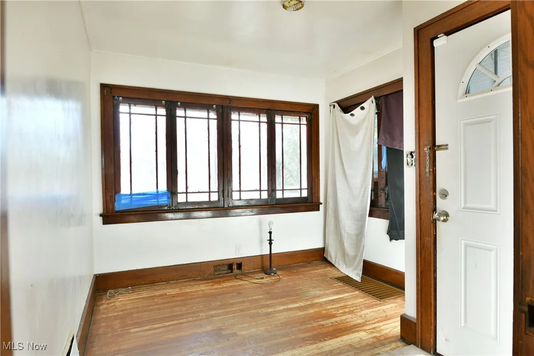 347 E Ravenwood Avenue, Youngstown, Ohio 44507,MLS Now Listing ID