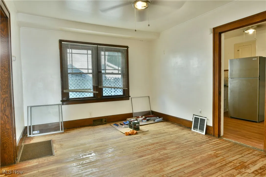 347 E Ravenwood Avenue, Youngstown, Ohio 44507,MLS Now Listing ID