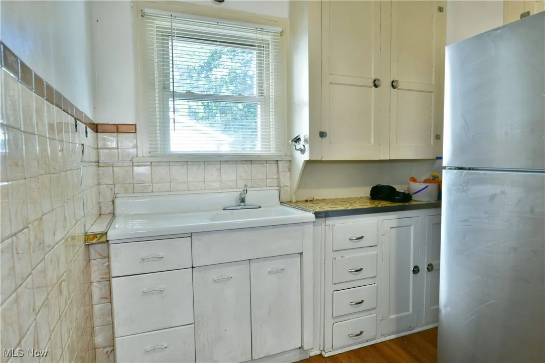 347 E Ravenwood Avenue, Youngstown, Ohio 44507,MLS Now Listing ID