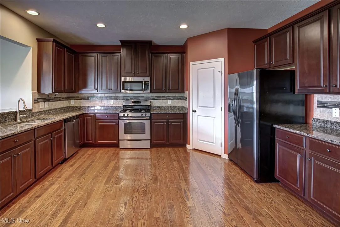 236 Lyndover Way, Brunswick, Ohio 44212,MLS Now Listing ID