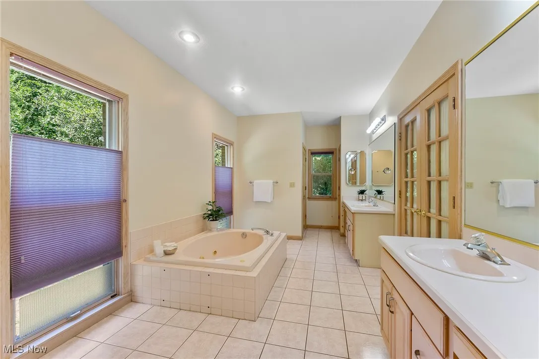 3730 Saint Andrews, Youngstown, Ohio 44505,MLS Now Listing ID