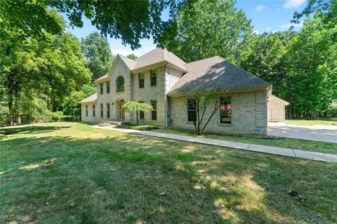 3730 Saint Andrews, Youngstown, Ohio 44505,MLS Now Listing ID