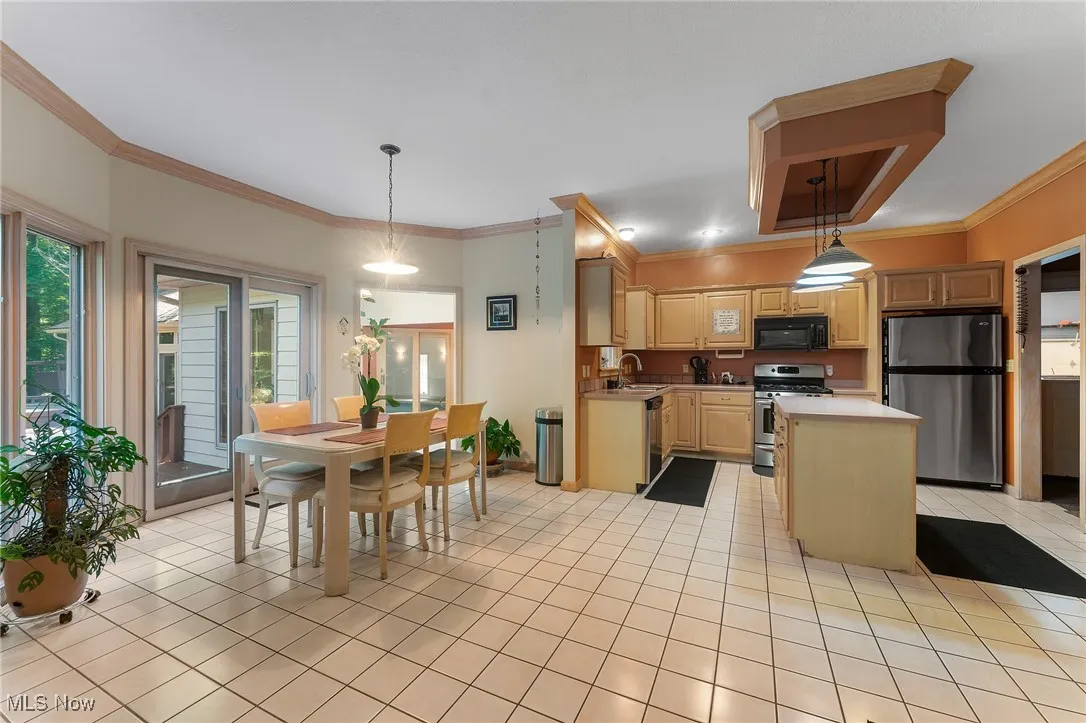 3730 Saint Andrews, Youngstown, Ohio 44505,MLS Now Listing ID