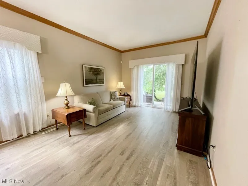 285 Village Drive, Seven Hills, Ohio 44131,MLS Now Listing ID