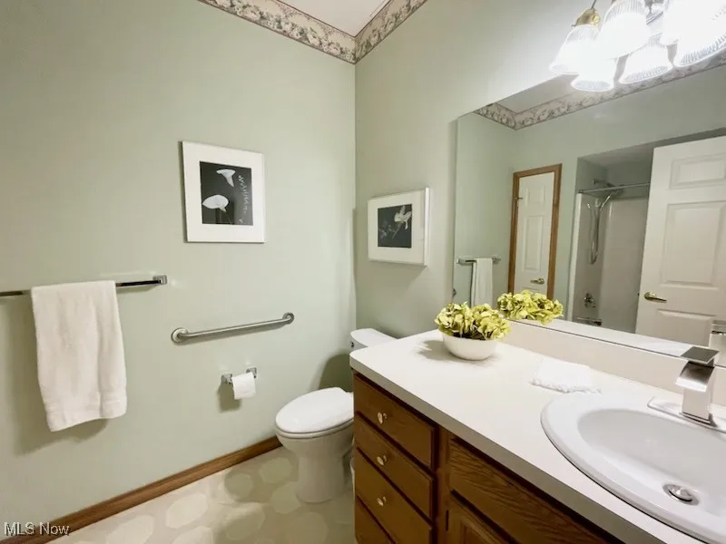 285 Village Drive, Seven Hills, Ohio 44131,MLS Now Listing ID