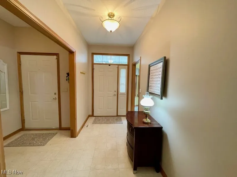 285 Village Drive, Seven Hills, Ohio 44131,MLS Now Listing ID