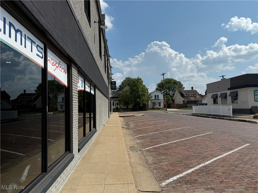 Your entrance and main parking area is here! Right off of Lincoln Way Way, your customers and guests will have no problem finding this parking area.