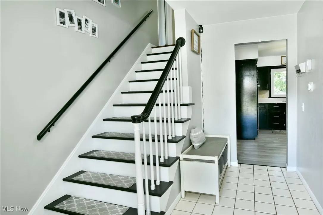 1800 Dodge Drive, Warren, Ohio 44485,MLS Now Listing ID