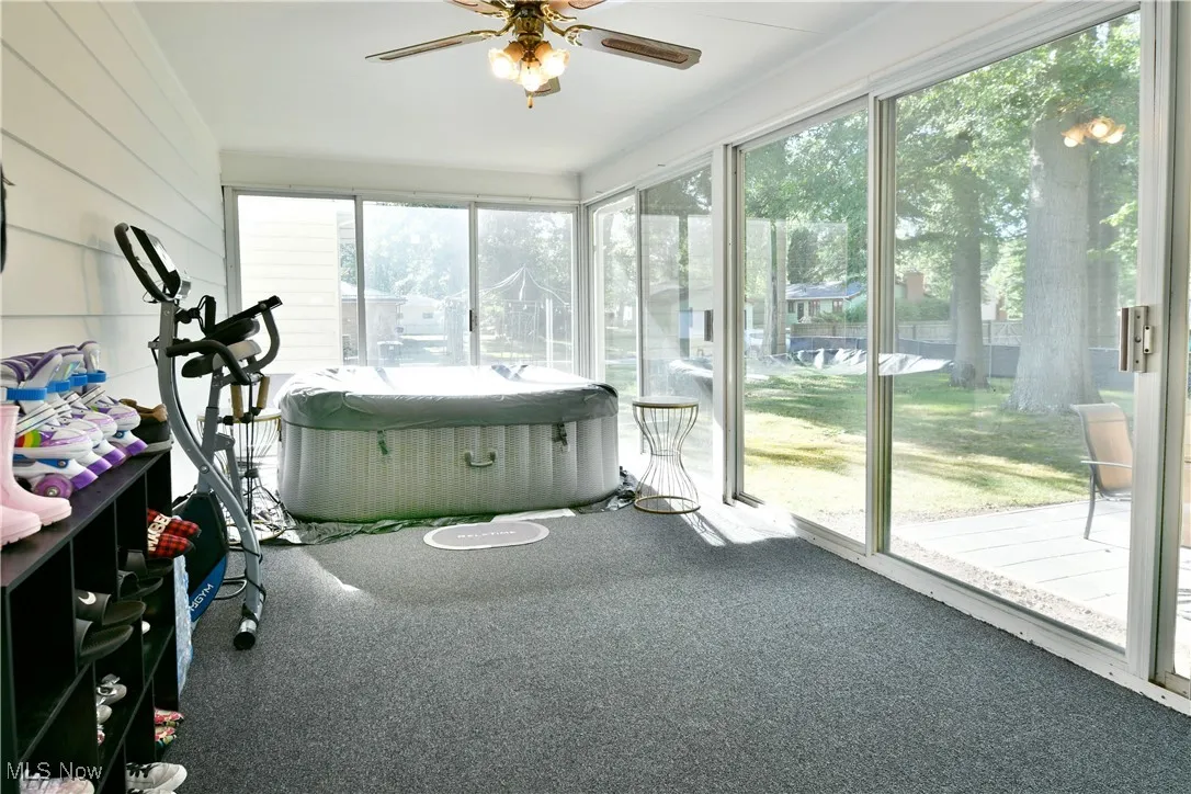 1800 Dodge Drive, Warren, Ohio 44485,MLS Now Listing ID