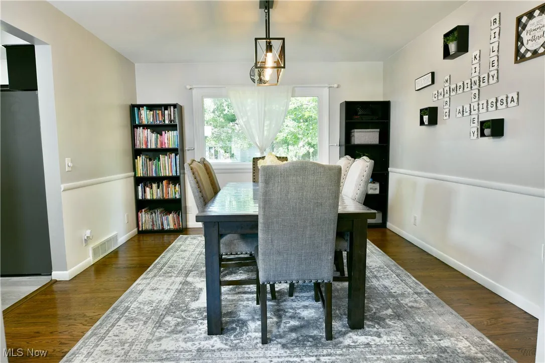 1800 Dodge Drive, Warren, Ohio 44485,MLS Now Listing ID