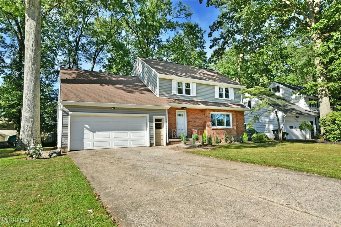 1800 Dodge Drive, Warren, Ohio 44485,MLS Now Listing ID