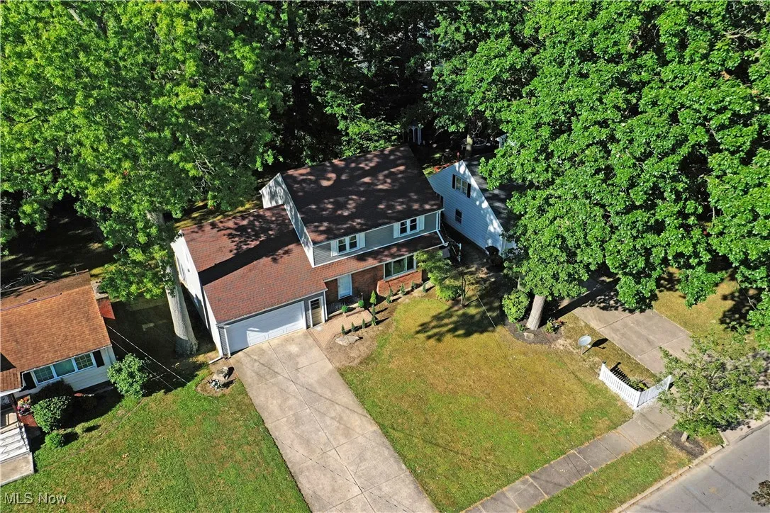 1800 Dodge Drive, Warren, Ohio 44485,MLS Now Listing ID