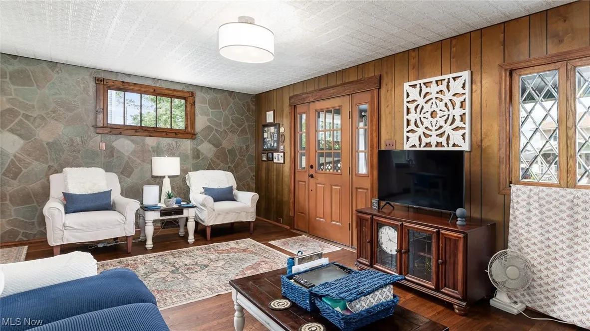 708 N 16th Street, Cambridge, Ohio 43725,MLS Now Listing ID