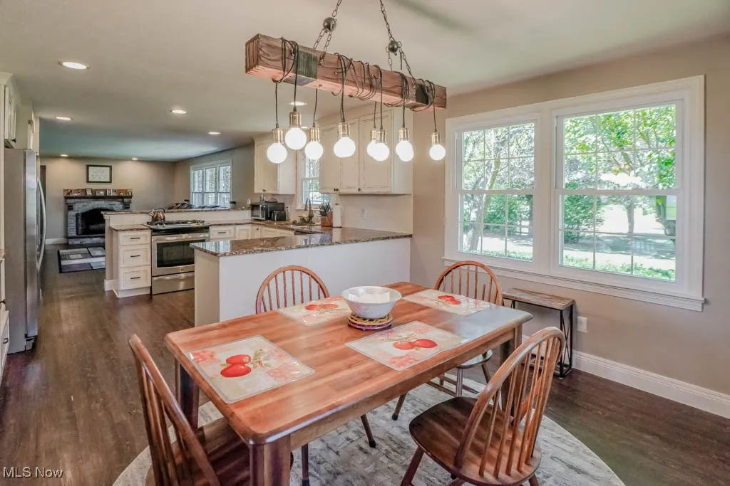 5861 Holderman Avenue, Louisville, Ohio 44641,MLS Now Listing ID