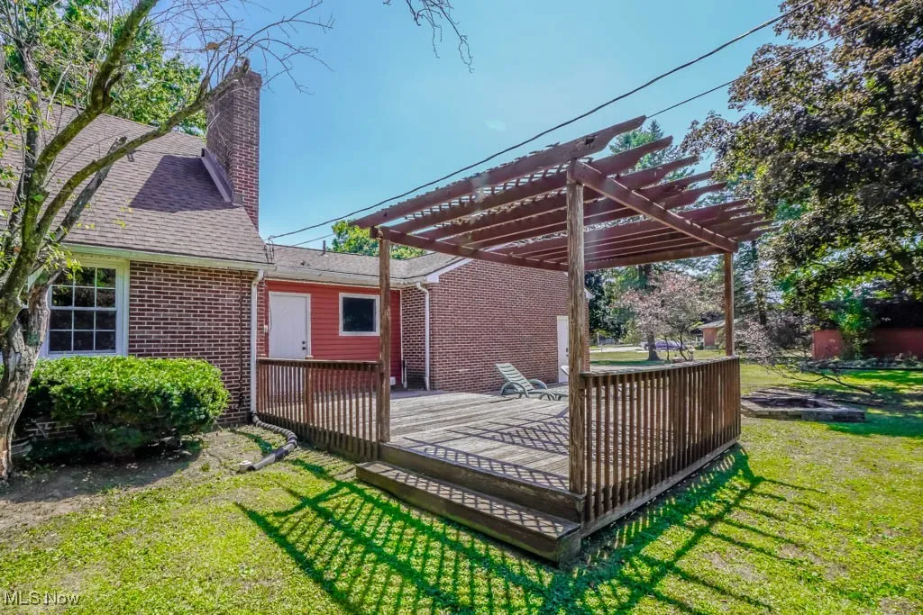 5861 Holderman Avenue, Louisville, Ohio 44641,MLS Now Listing ID