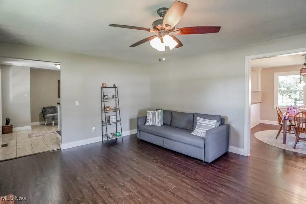 5861 Holderman Avenue, Louisville, Ohio 44641,MLS Now Listing ID