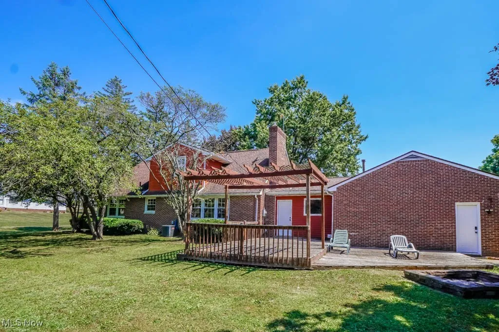 5861 Holderman Avenue, Louisville, Ohio 44641,MLS Now Listing ID