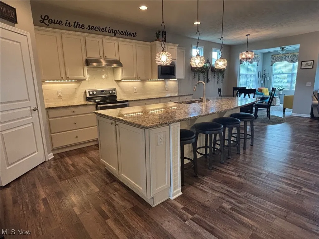 7933 Dovegate Drive, Mentor, Ohio 44060,MLS Now Listing ID