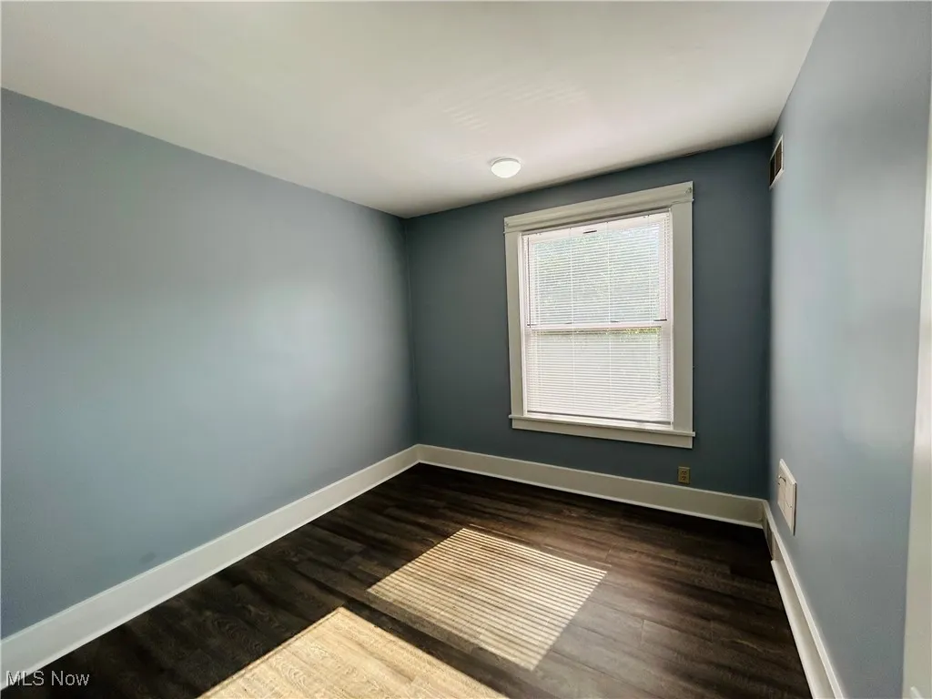 1329 East Street, Follansbee, West Virginia 26037,MLS Now Listing ID