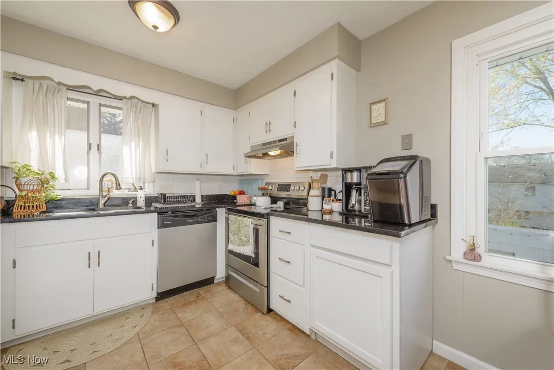 2914 Burnham Jump Drive, Cuyahoga Falls, Ohio 44223,MLS Now Listing ID