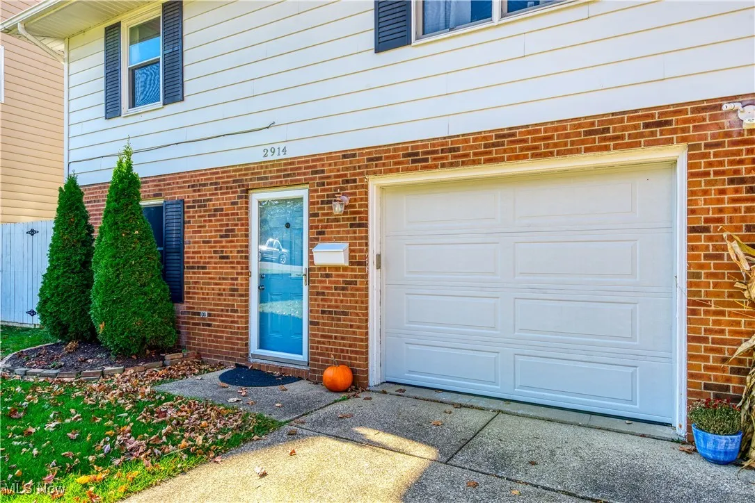2914 Burnham Jump Drive, Cuyahoga Falls, Ohio 44223,MLS Now Listing ID