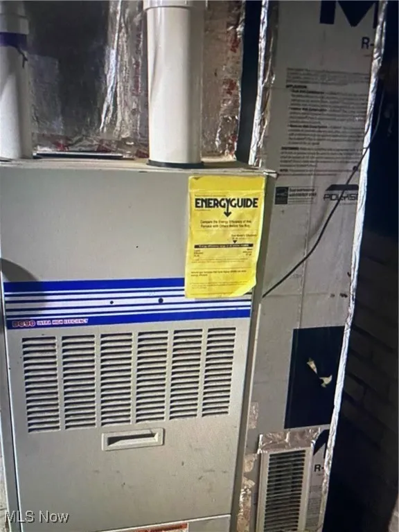 Utility room with heating unit