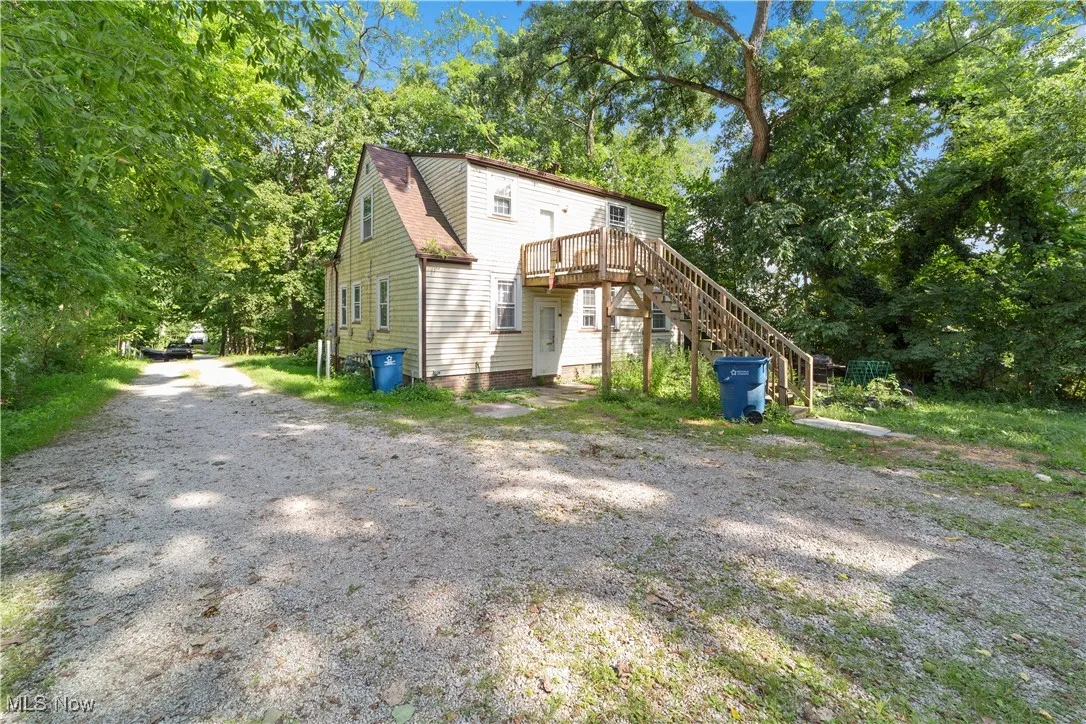 7030 Columbia Road, Olmsted Twp, Ohio 44138,MLS Now Listing ID