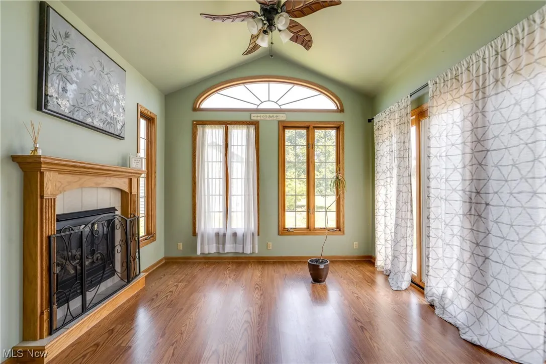 4 Season Room