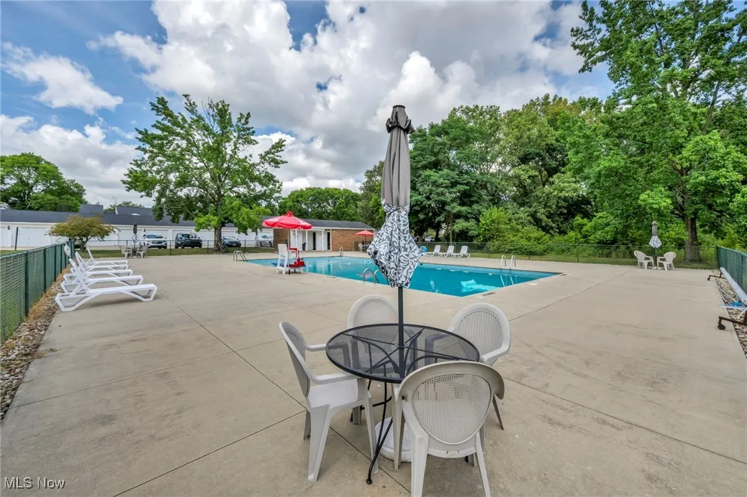 8883 Holly Lane # 32, Olmsted Falls, Ohio 44138,MLS Now Listing ID