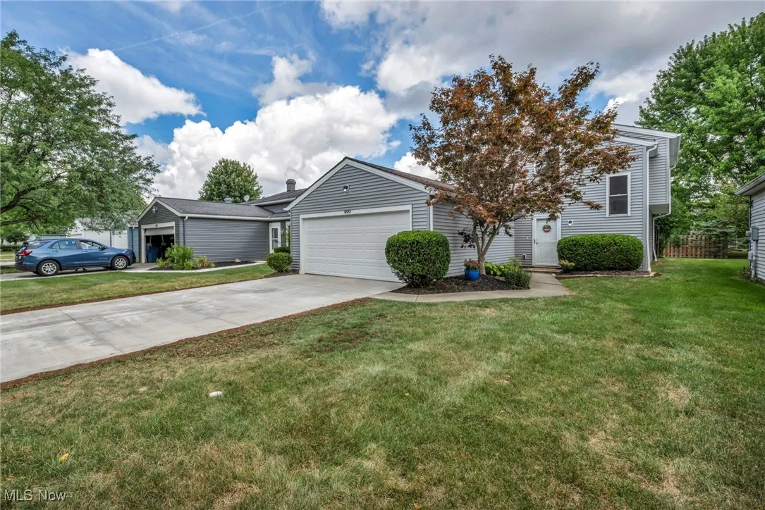 8883 Holly Lane # 32, Olmsted Falls, Ohio 44138,MLS Now Listing ID
